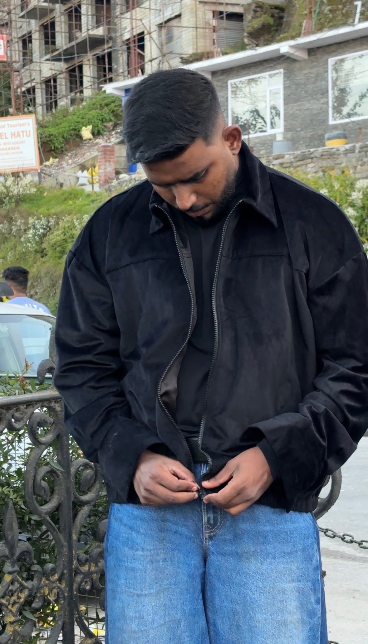Official Black Jacket - Image 7